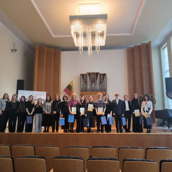 Sveikiname II respublikinio jaunųjų pianistų-koncertmeisterių konkurso „ACCOMPAGNATO“ laureatus!